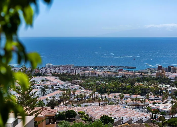 Bentayga Obsidian * Costa Adeje (Tenerife)