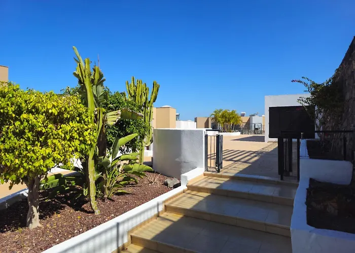 Bentayga Obsidian * Costa Adeje (Tenerife)